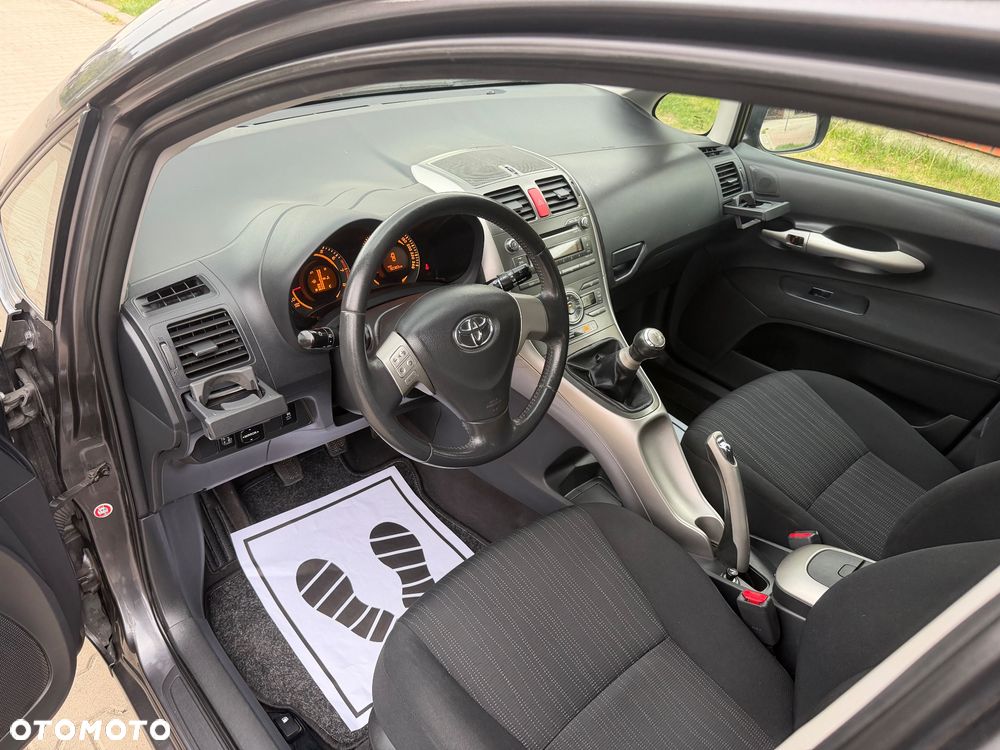 Toyota Auris 1.33 VVT-i Edition - 7