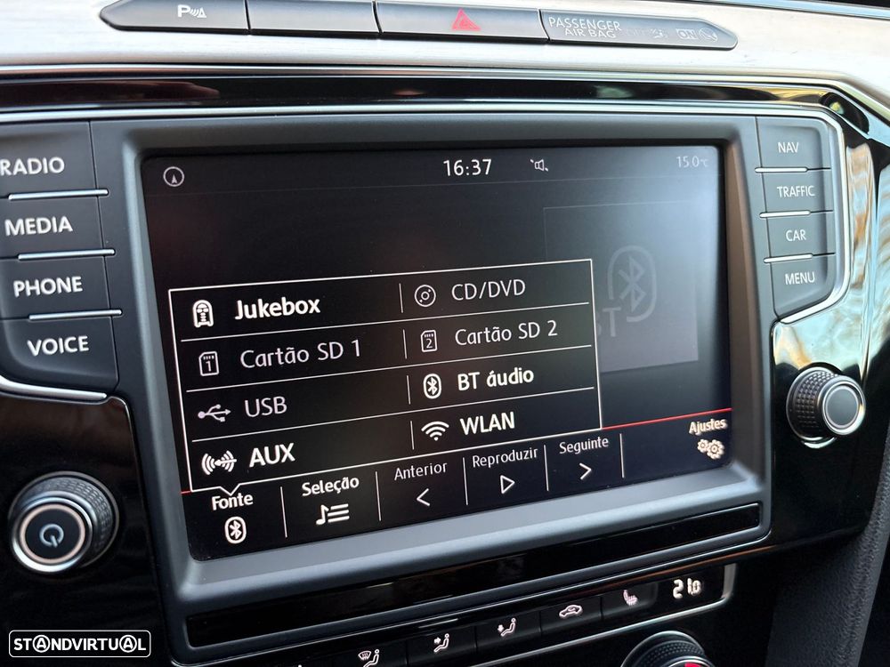 VW Passat Variant 2.0 TDi Highline DSG - 21