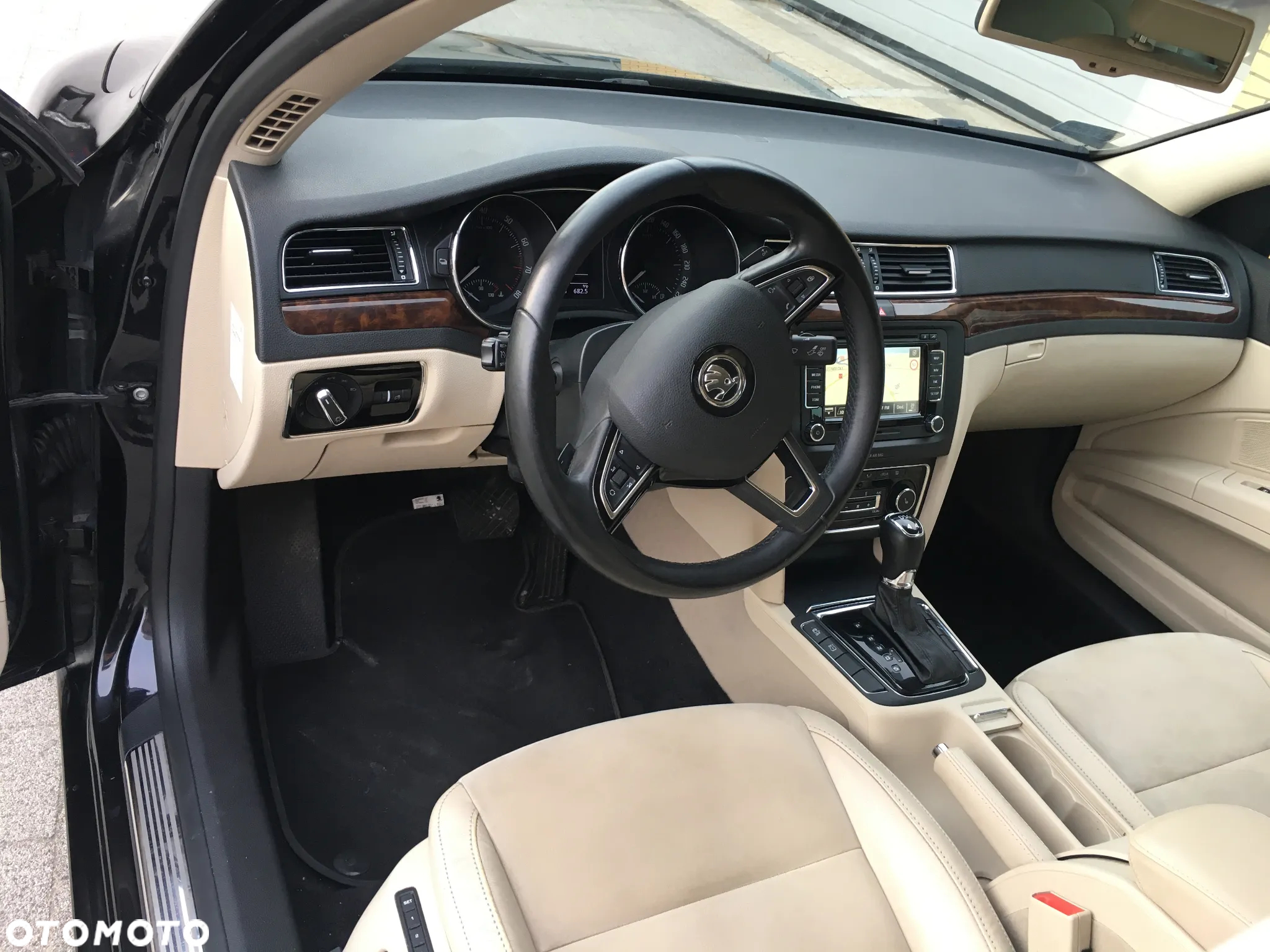 Skoda Superb 2.0 TDI 4x4 Platinum DSG - 15
