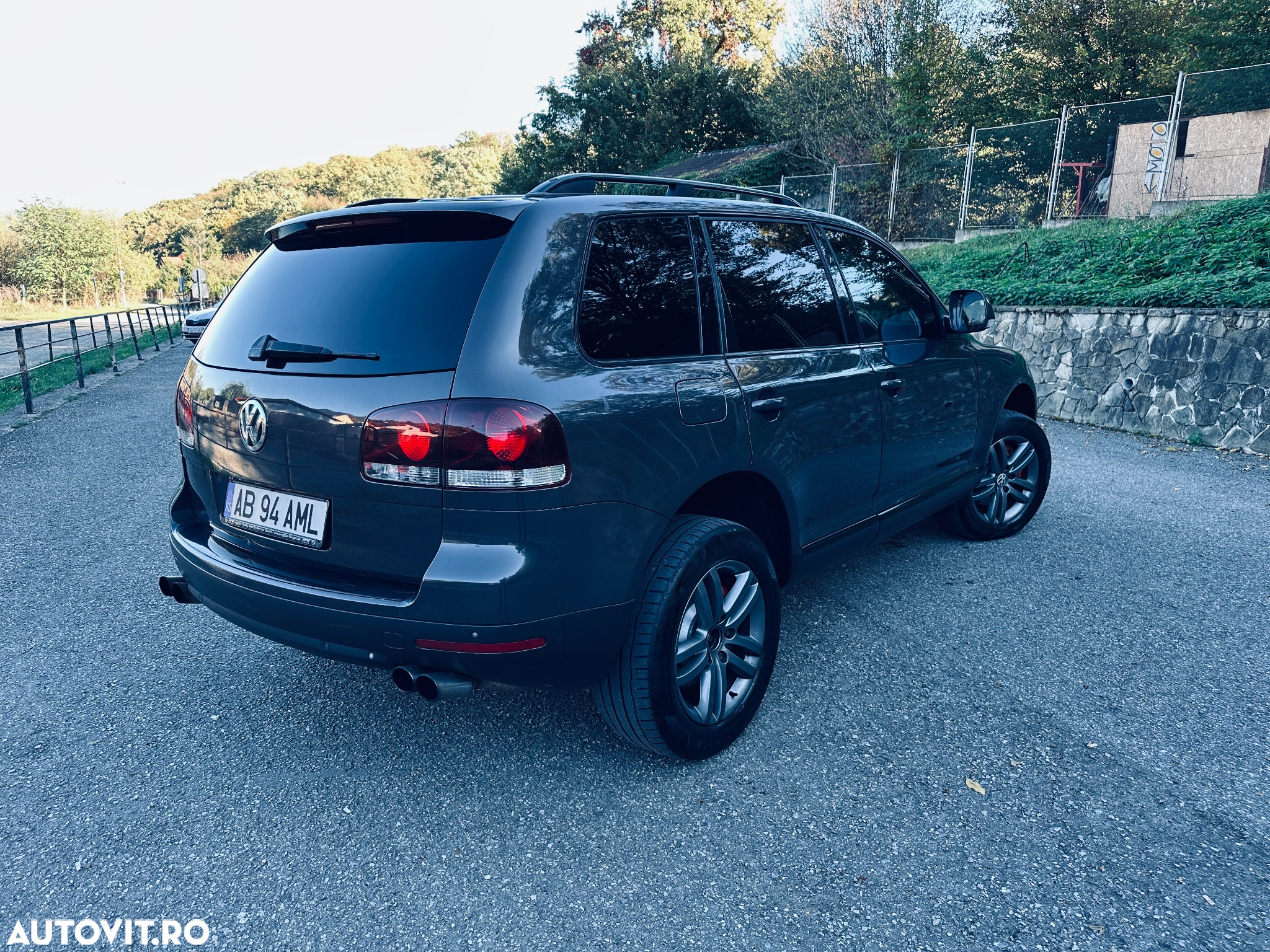 Volkswagen Touareg - 3