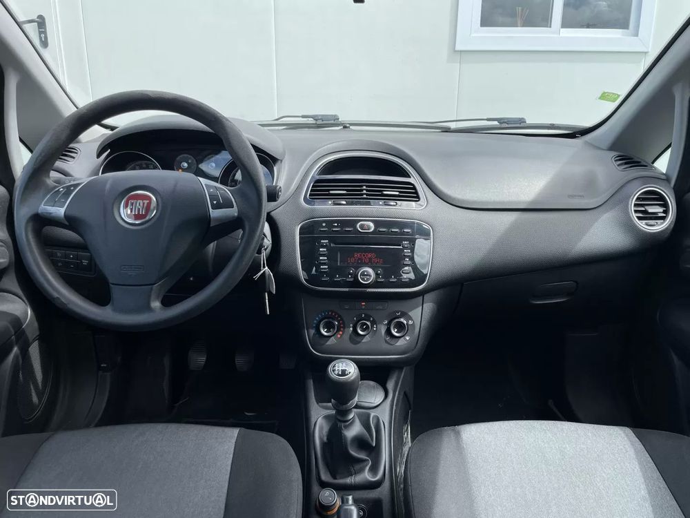 Fiat Punto 1.2 Young S&S - 15