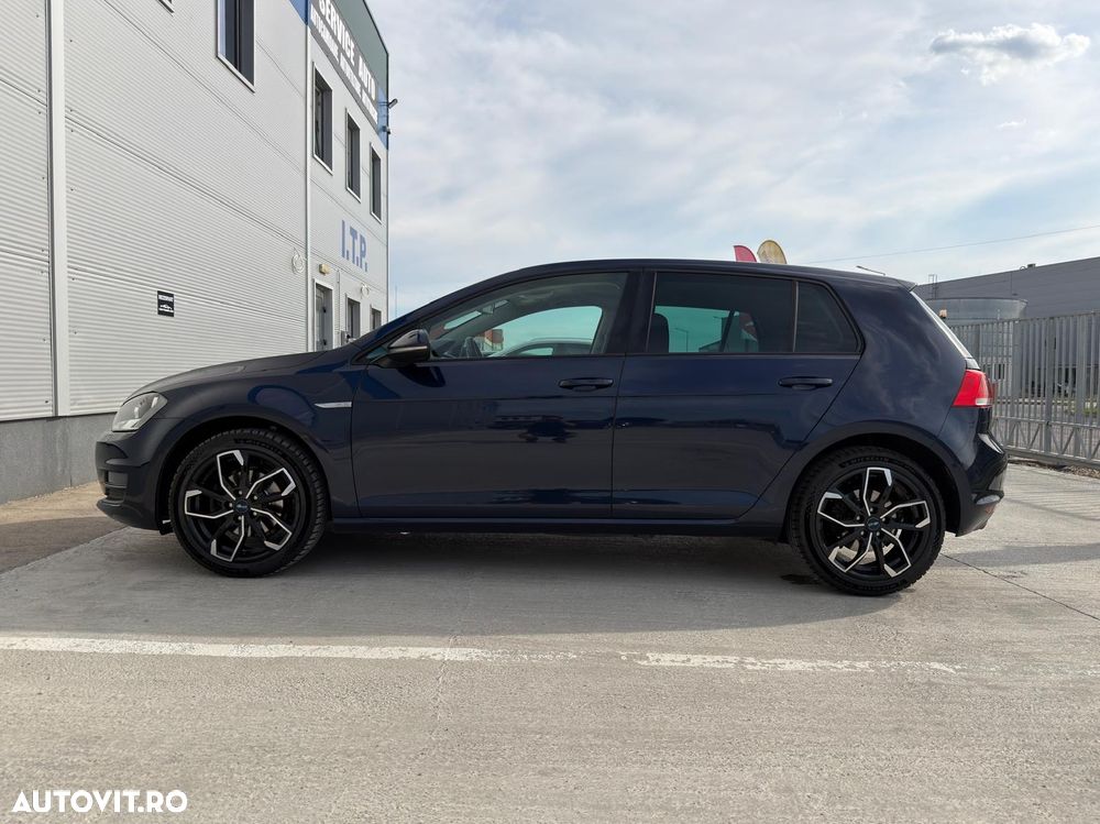 Volkswagen Golf 2.0 BlueTDI Cup - 29