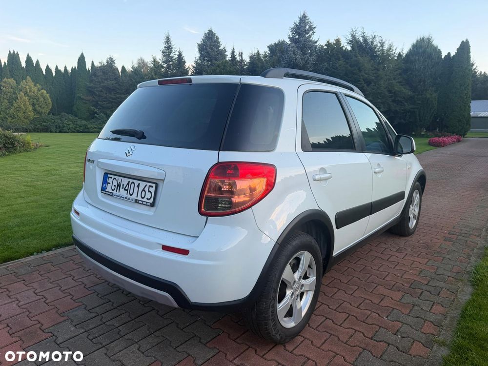 Suzuki SX4 1.5 Comfort - 17