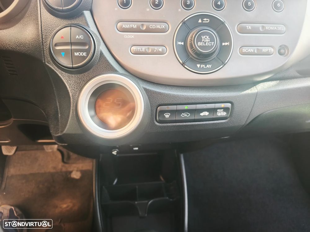 Honda Jazz 1.4 i-VTEC Exclusive - 8