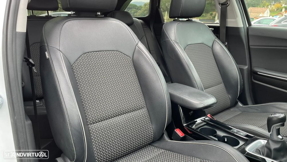 Kia Ceed SW 1.0 T-GDI TX+SRF - 11