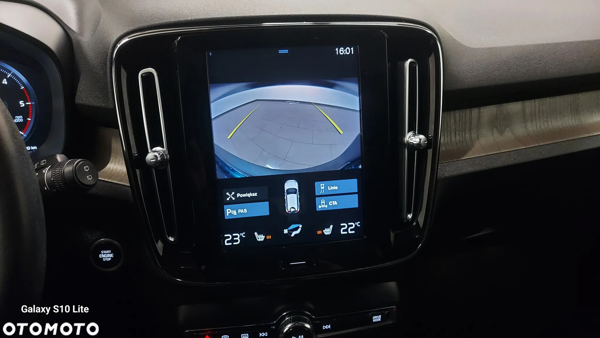 Volvo XC 40 D3 SCR Inscription - 31