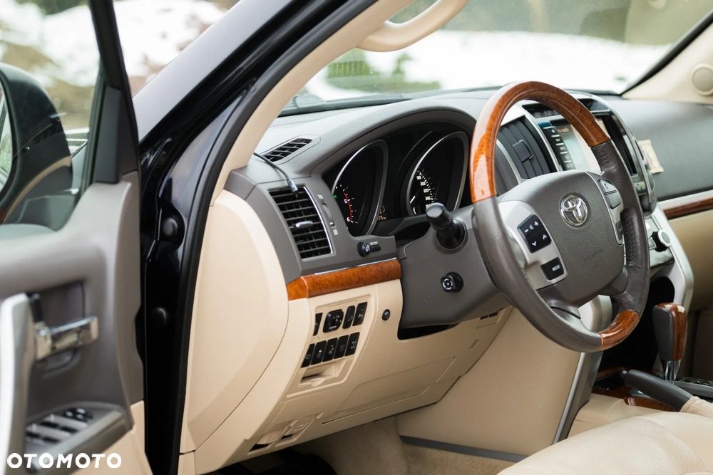 Toyota Land Cruiser LC 4.5 D-4D Prestige - 13
