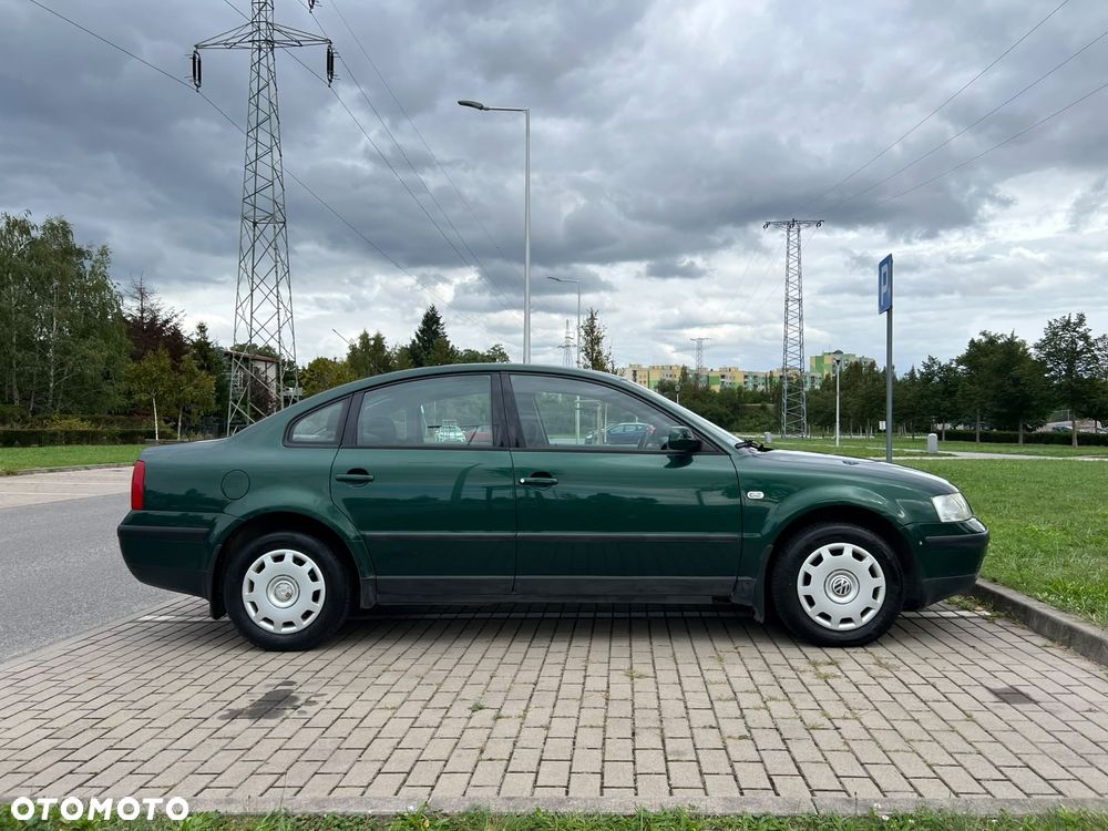 Volkswagen Passat - 7