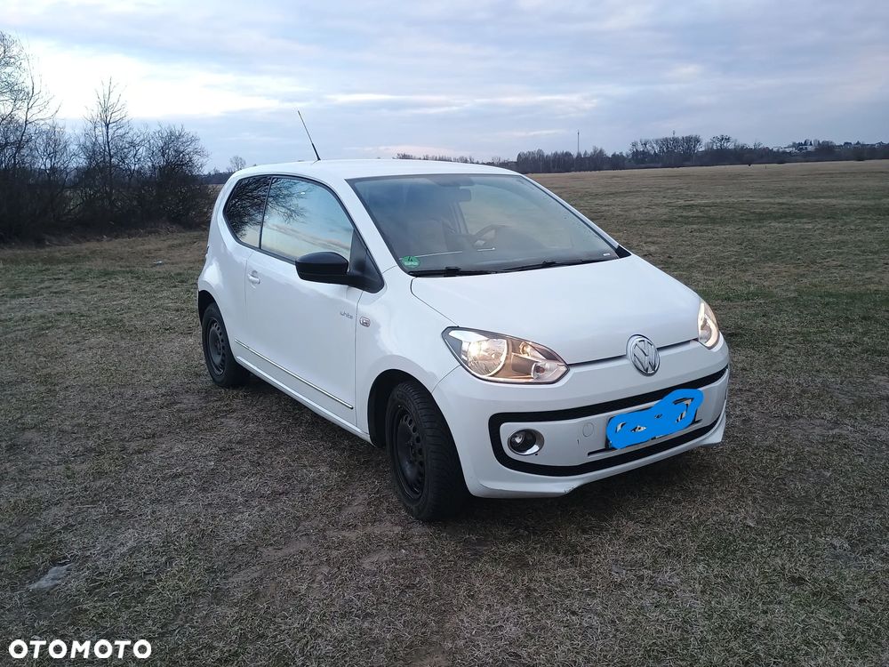 Volkswagen up! white - 4