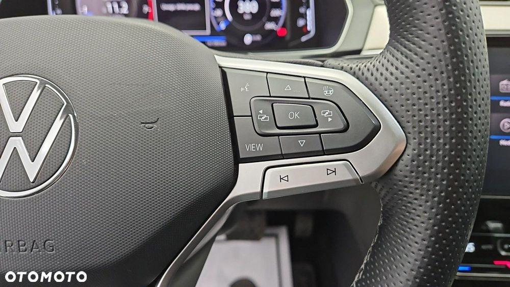 Volkswagen Passat Variant 1.5 TSI EVO Elegance DSG - 15