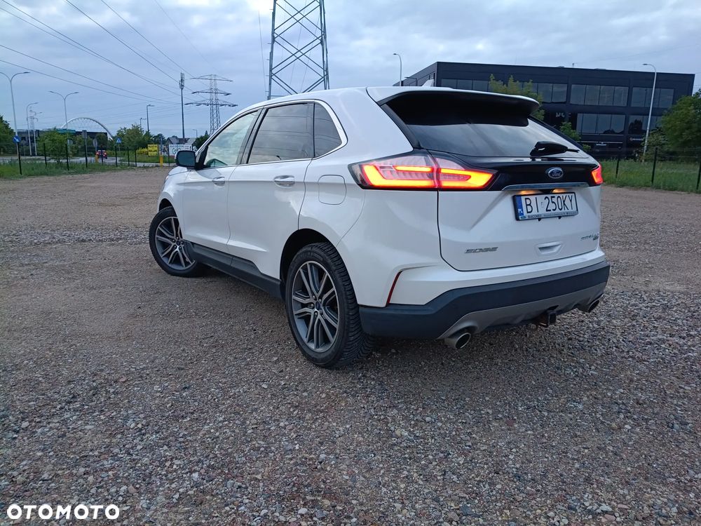 Ford Edge - 1