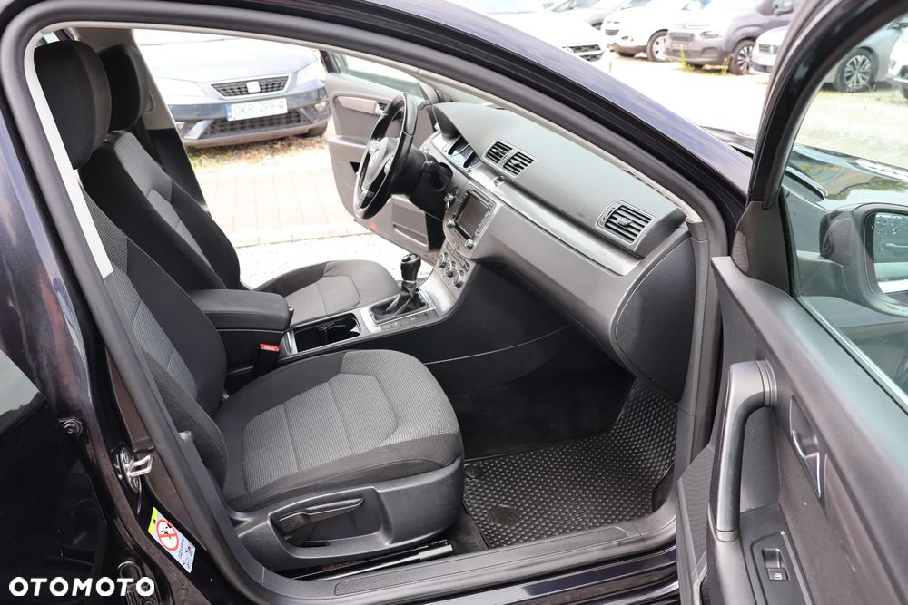 Volkswagen Passat Variant 2.0 TDI Comfortline - 10