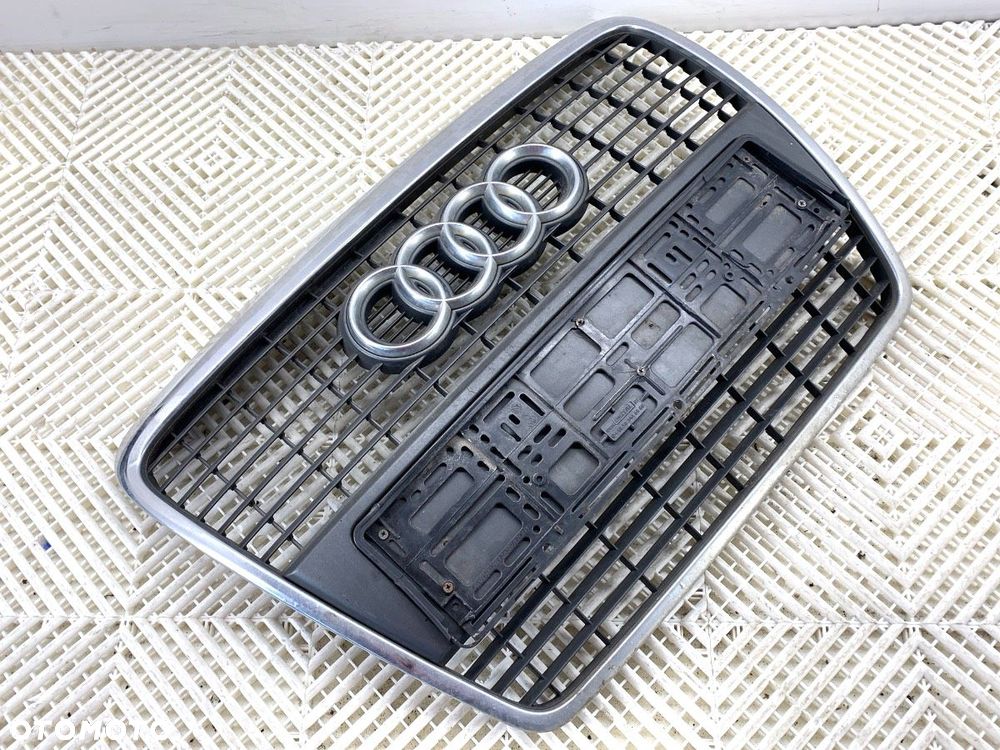 ATRAPA GRILL  AUDI A6 C6 Avant (4F5) 2004 - 2011 2.7 TDI 132 kW [180 KM] olej napędowy 2005 - 2008 - 2