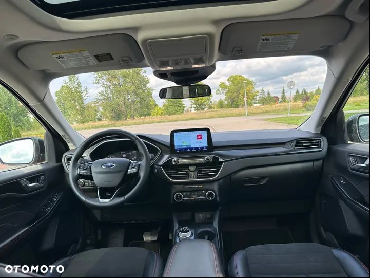 Ford Escape 2.0 EcoBoost AWD Titanium - 17