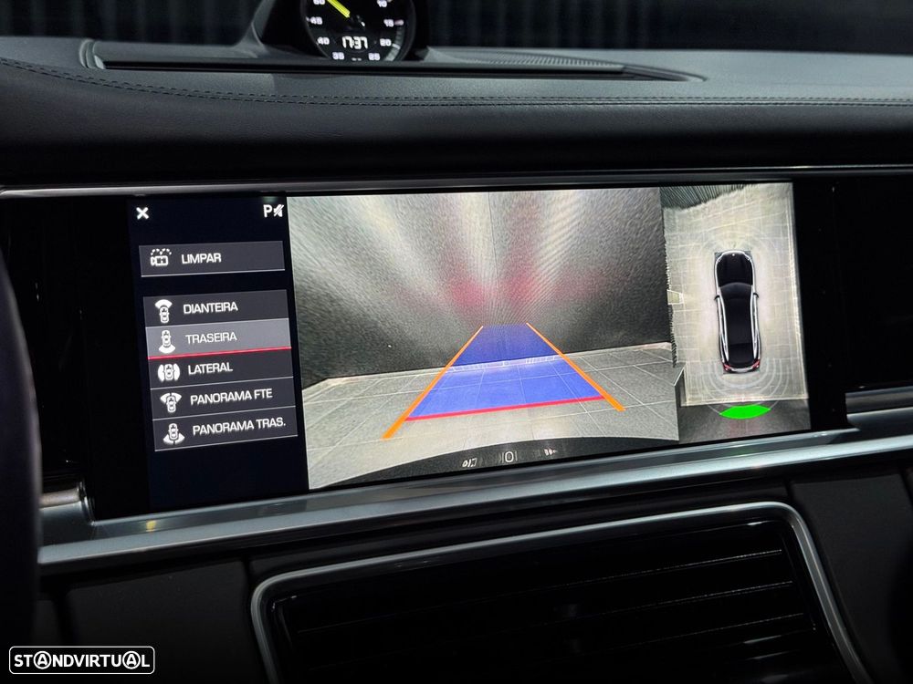 Porsche Panamera 4 E-Hybrid Executive - 26