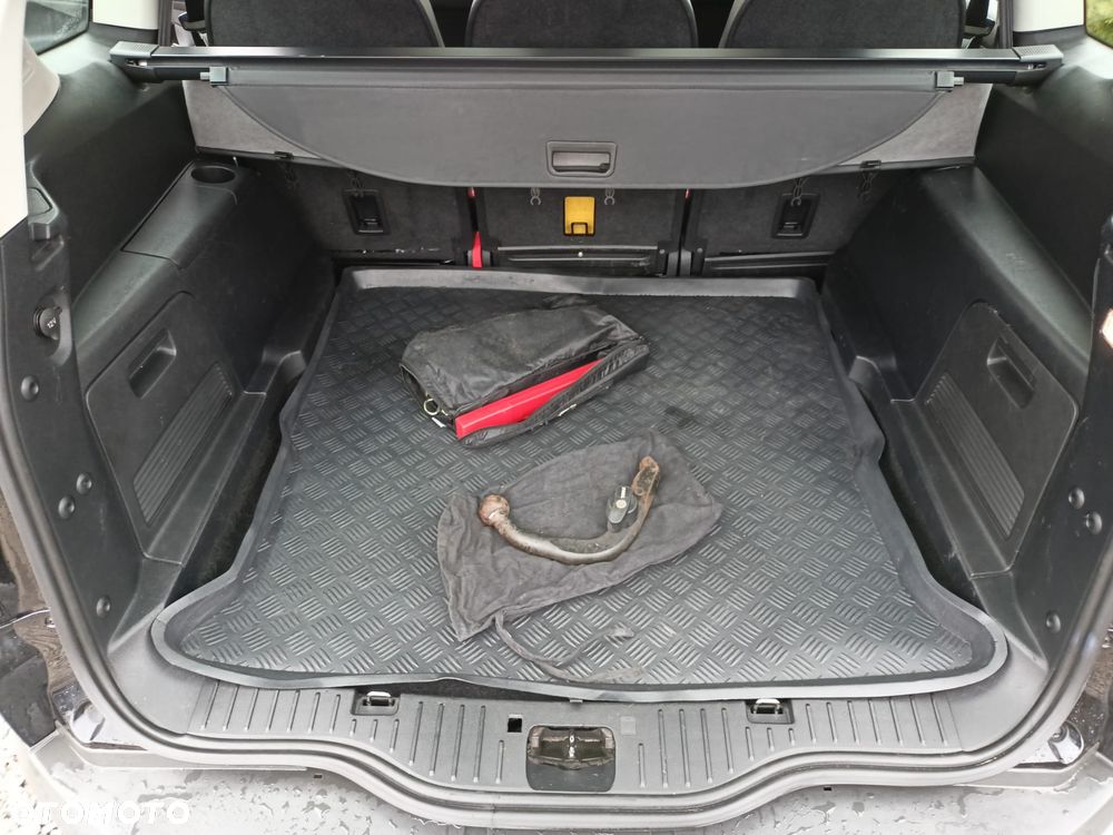 Ford S-Max 1.6 T Platinium X - 23
