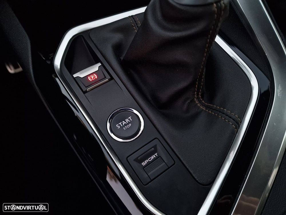 Peugeot 3008 1.2 PureTech GT Line - 28