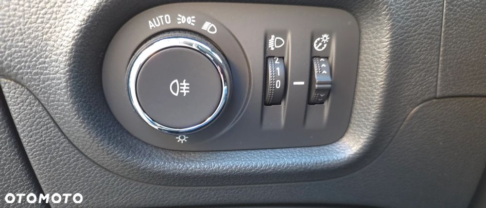 Opel Astra - 17