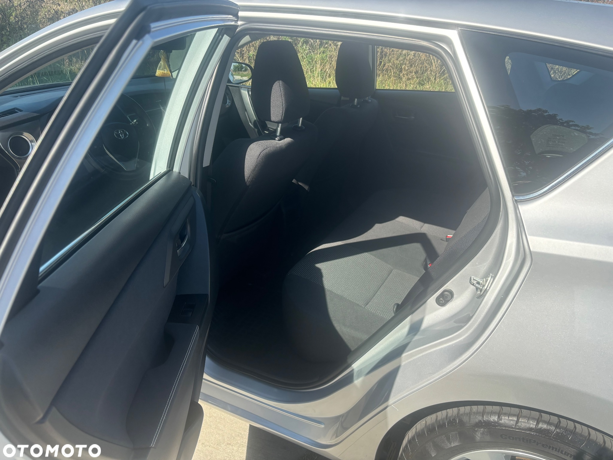 Toyota Auris 1.6 Valvematic Executive - 12