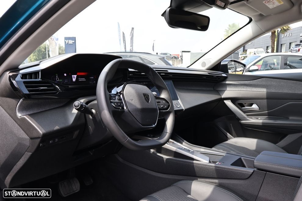 Peugeot 408 1.6 Hybrid Allure e-EAT8 - 14