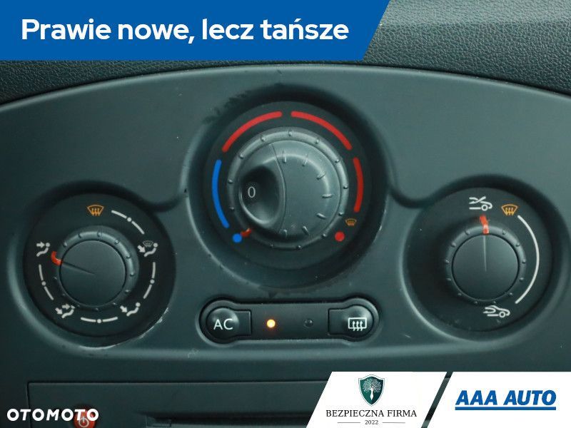 Renault Clio - 13