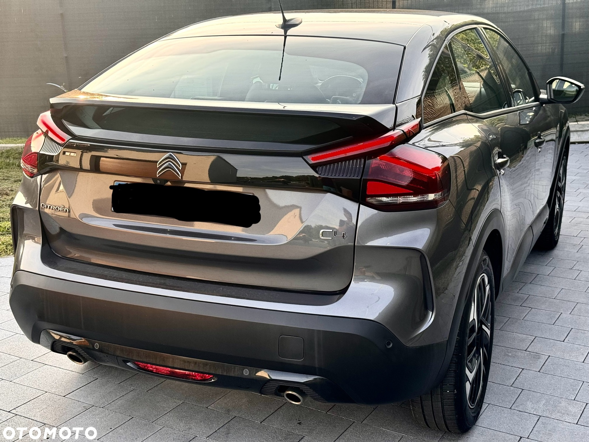 Citroën C4 1.2 PureTech Shine S&S - 6