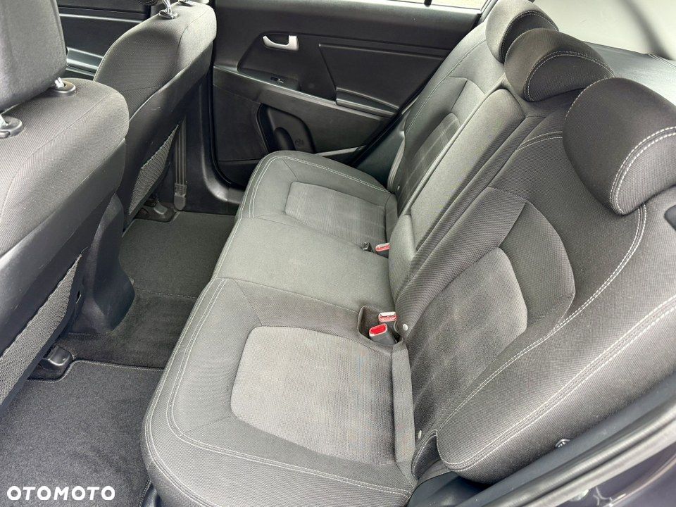 Kia Sportage 1.6 GDI Business Line L 2WD - 36