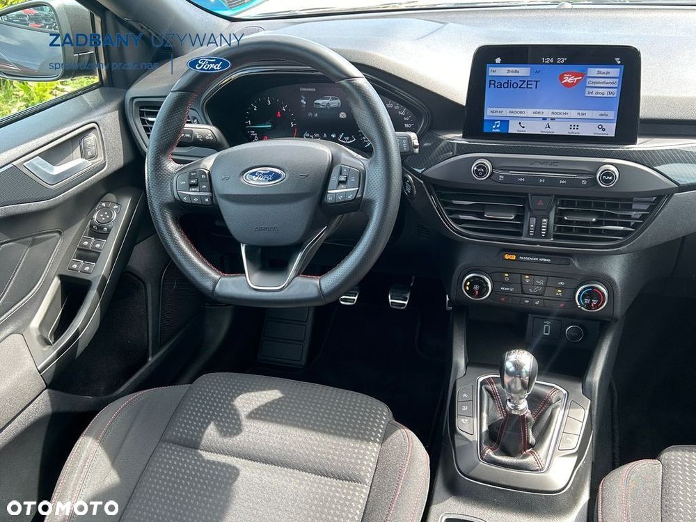 Ford Focus 1.5 EcoBlue Start-Stopp-System ST-LINE - 15