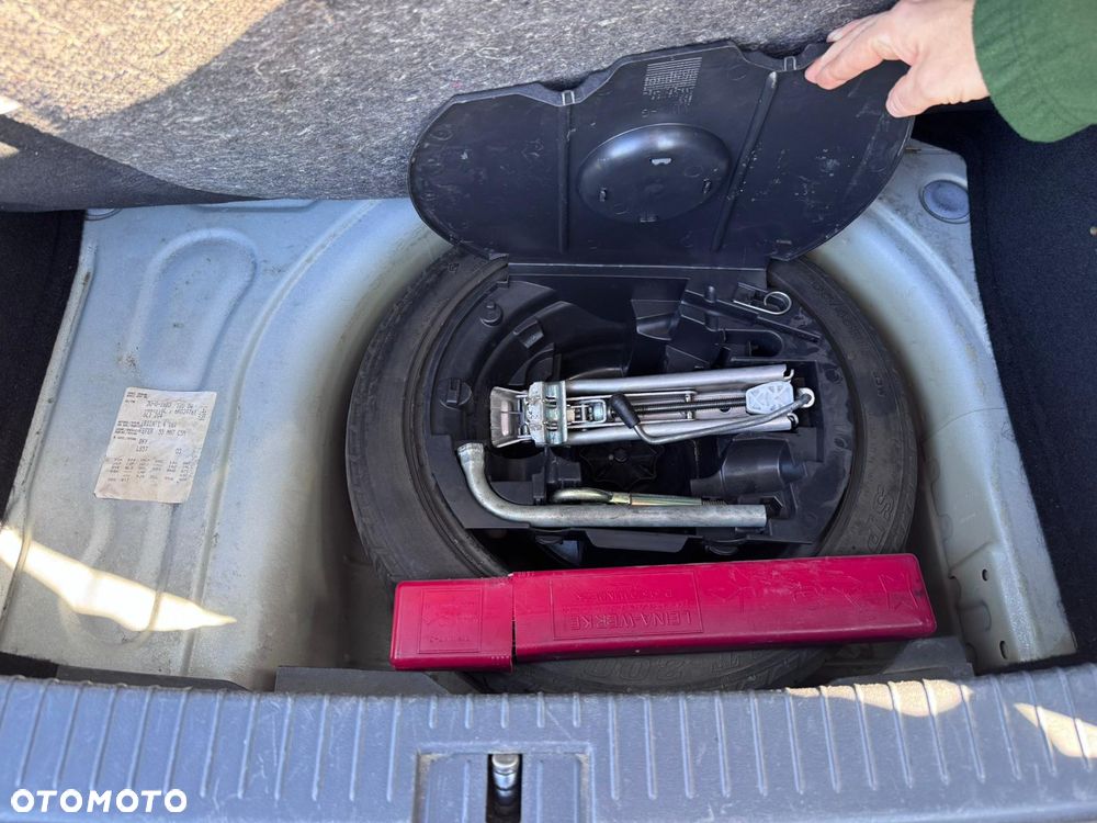 Seat Ibiza 1.4 16V Reference - 7