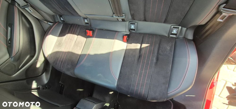 Peugeot 308 1.2 PureTech GPF GT Pack S&S EAT8 - 25