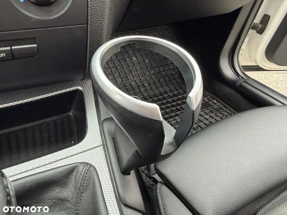 BMW Seria 1 116i - 13