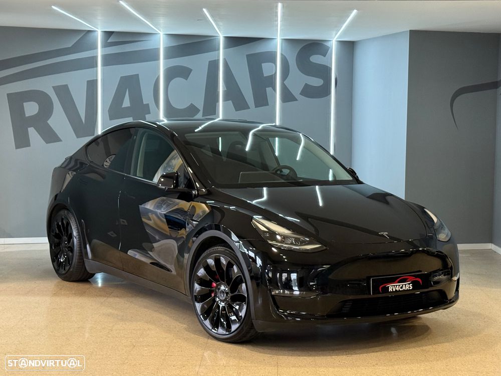 Tesla Model Y Performance Dual Motor AWD - 2