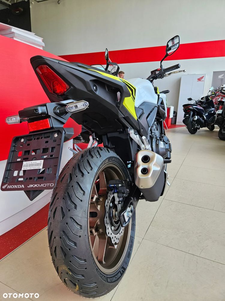 Honda CB - 9