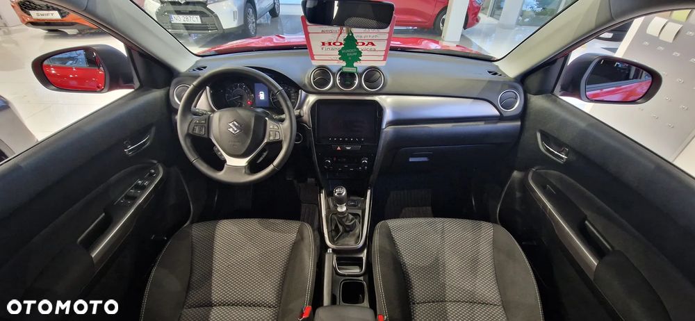 Suzuki Vitara 1.4 Boosterjet mHEV Premium Plus 2WD - 11