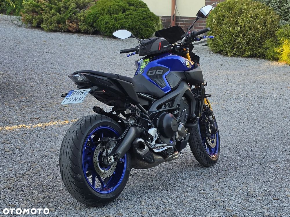 Yamaha MT - 10