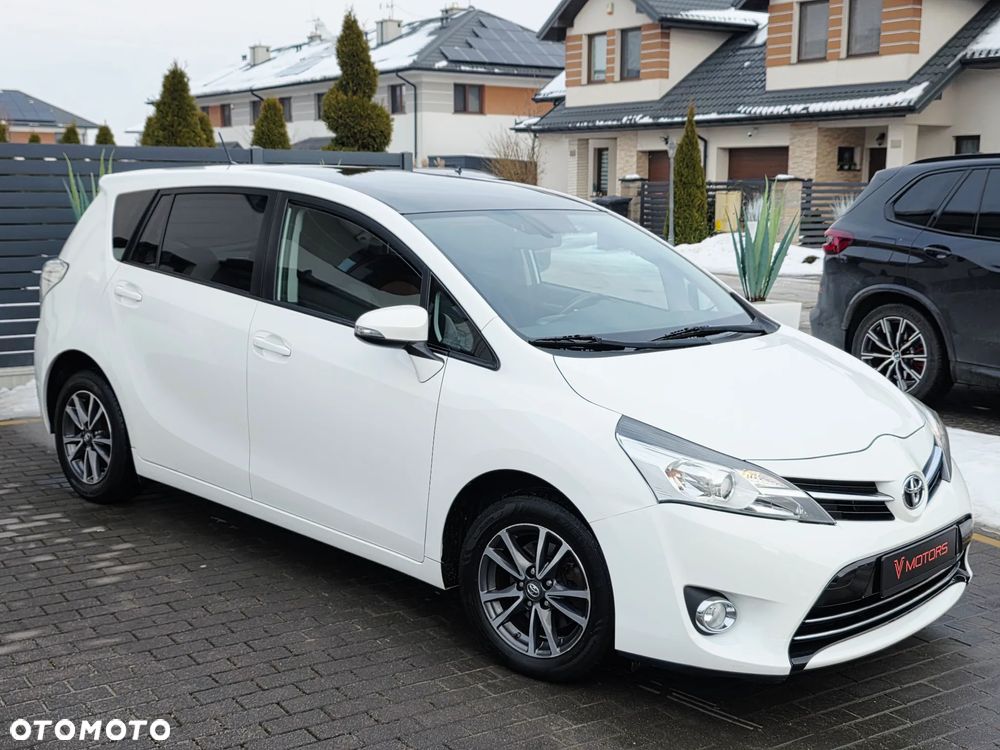 Toyota Verso 1.6 D-4D Premium - 34