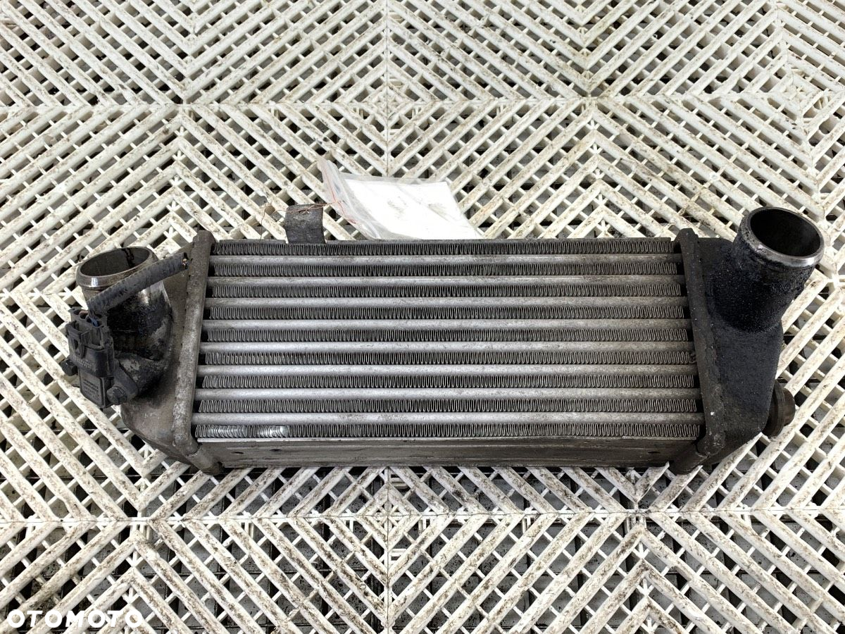 INTERCOOLER - 134.00 PLN - HYUNDAI ix20 (JC) 2010 - 2022 1.4 CRDi 57 kW [78 KM] olej napędowy 2011 - 2