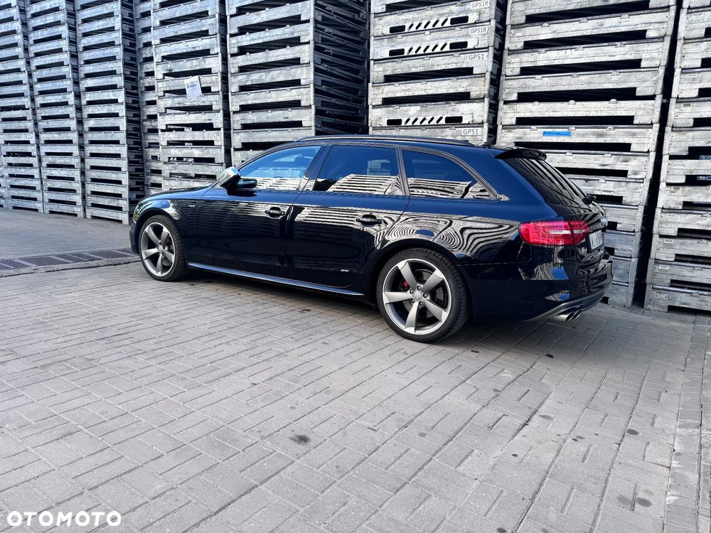 Audi S4 Avant - 8
