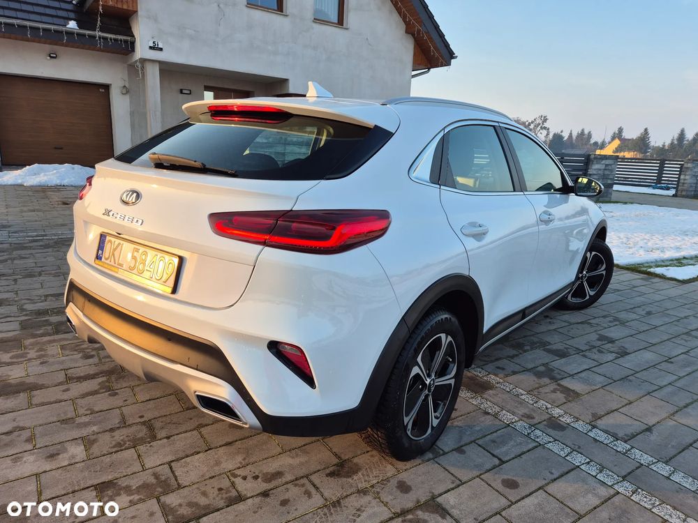 Kia XCeed - 4