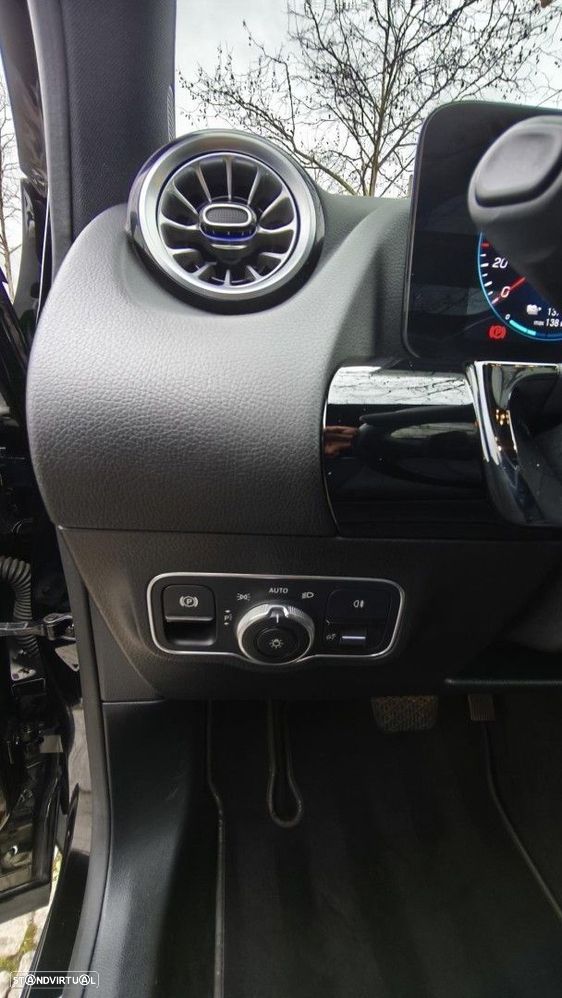 Mercedes-Benz EQA 250 Progressive - 37