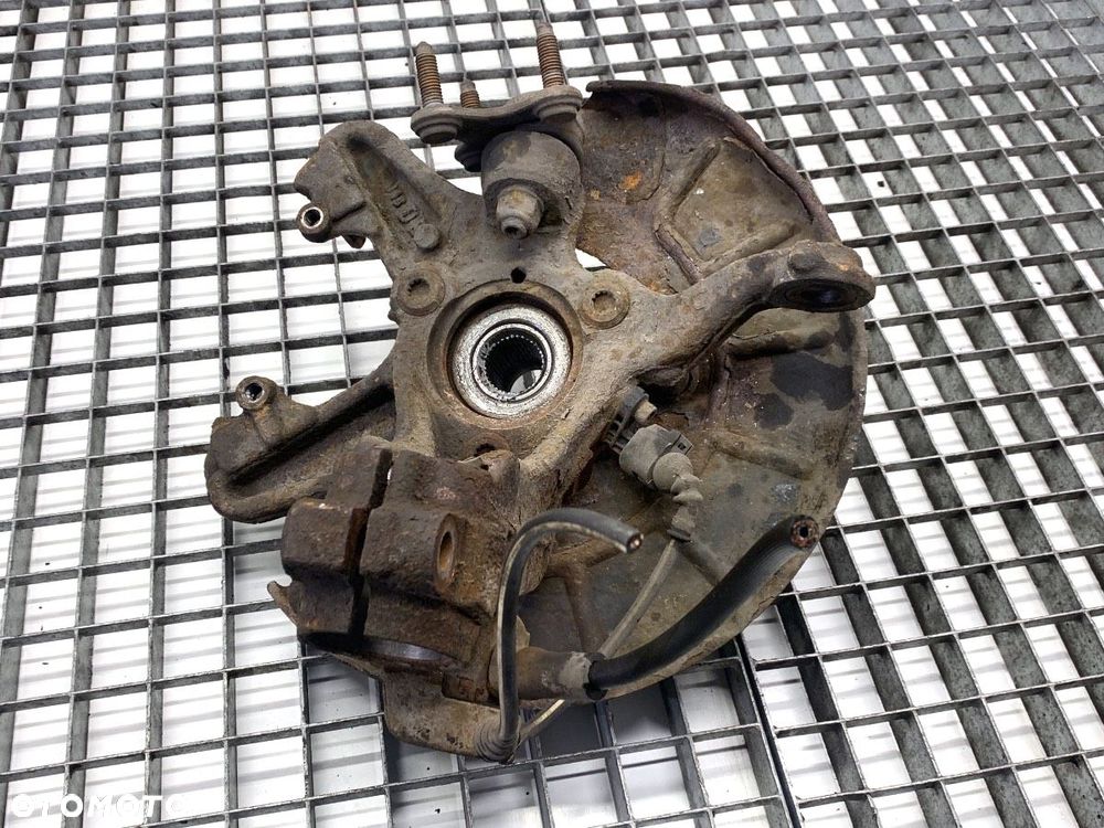 ZWROTNICA LEWY PRZÓD  SKODA YETI (5L) 2009 - 2017 1.4 TSI 90 kW [122 KM] benzyna 2010 - 2015 - 2