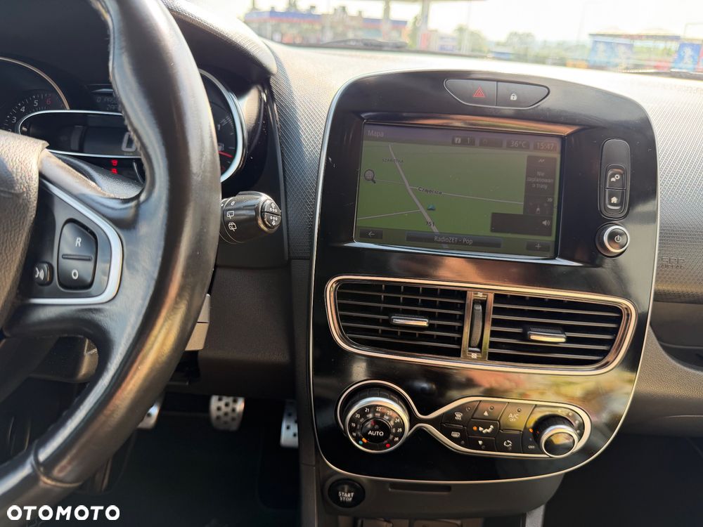 Renault Clio - 18