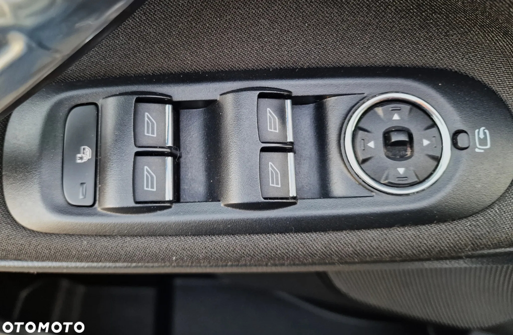 Ford S-Max 2.0 TDCi DPF Titanium MPS6 - 19