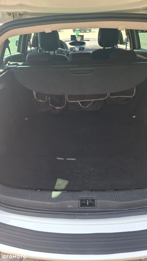 Renault Megane 1.6 dCi Energy Limited - 10