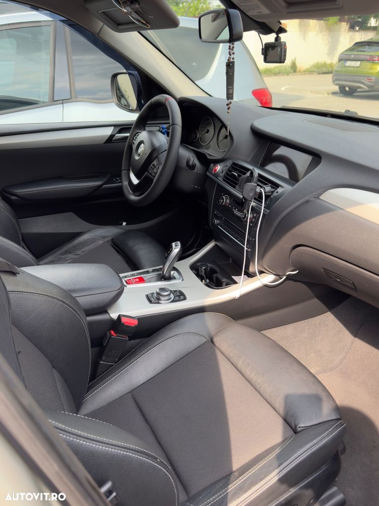 BMW X3 xDrive20d Aut. - 12