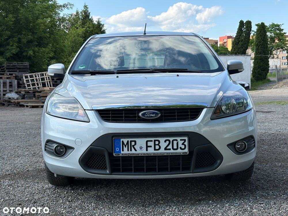 Ford Focus 1.6 16V Ambiente - 10