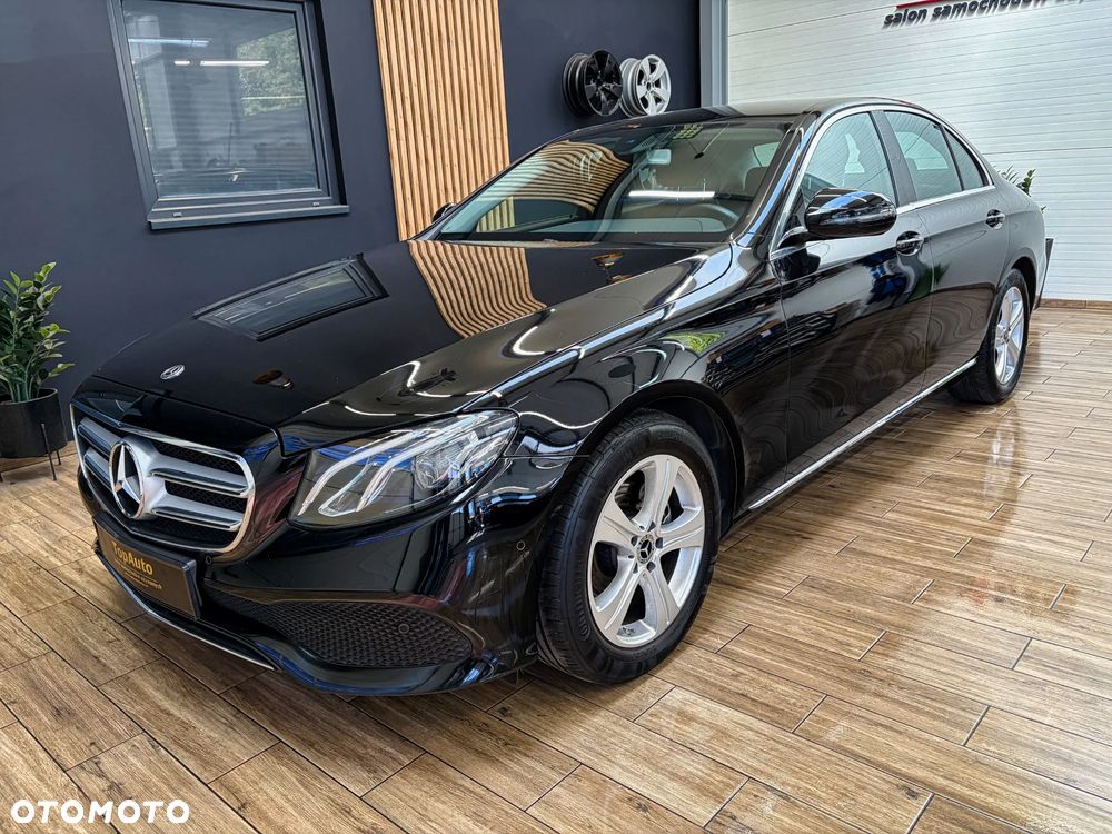 Mercedes-Benz Klasa E 220 d 9G-TRONIC - 13