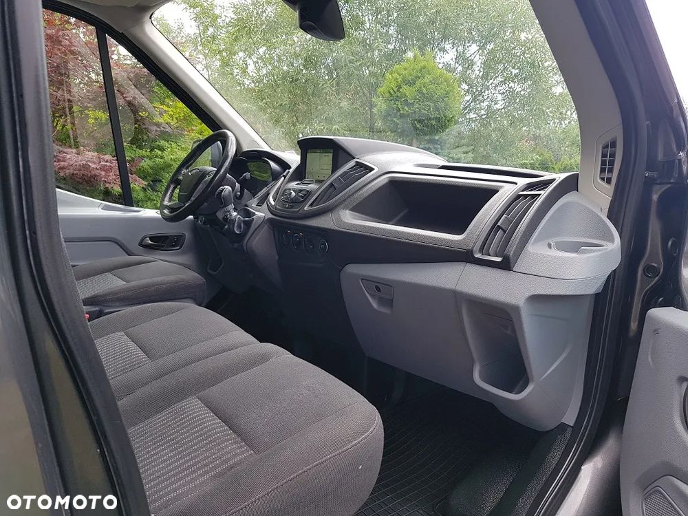 Ford TRANSIT - 11
