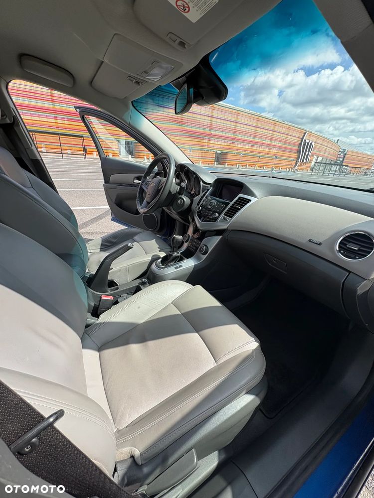 Chevrolet Cruze 2.0 VDCi LT - 8