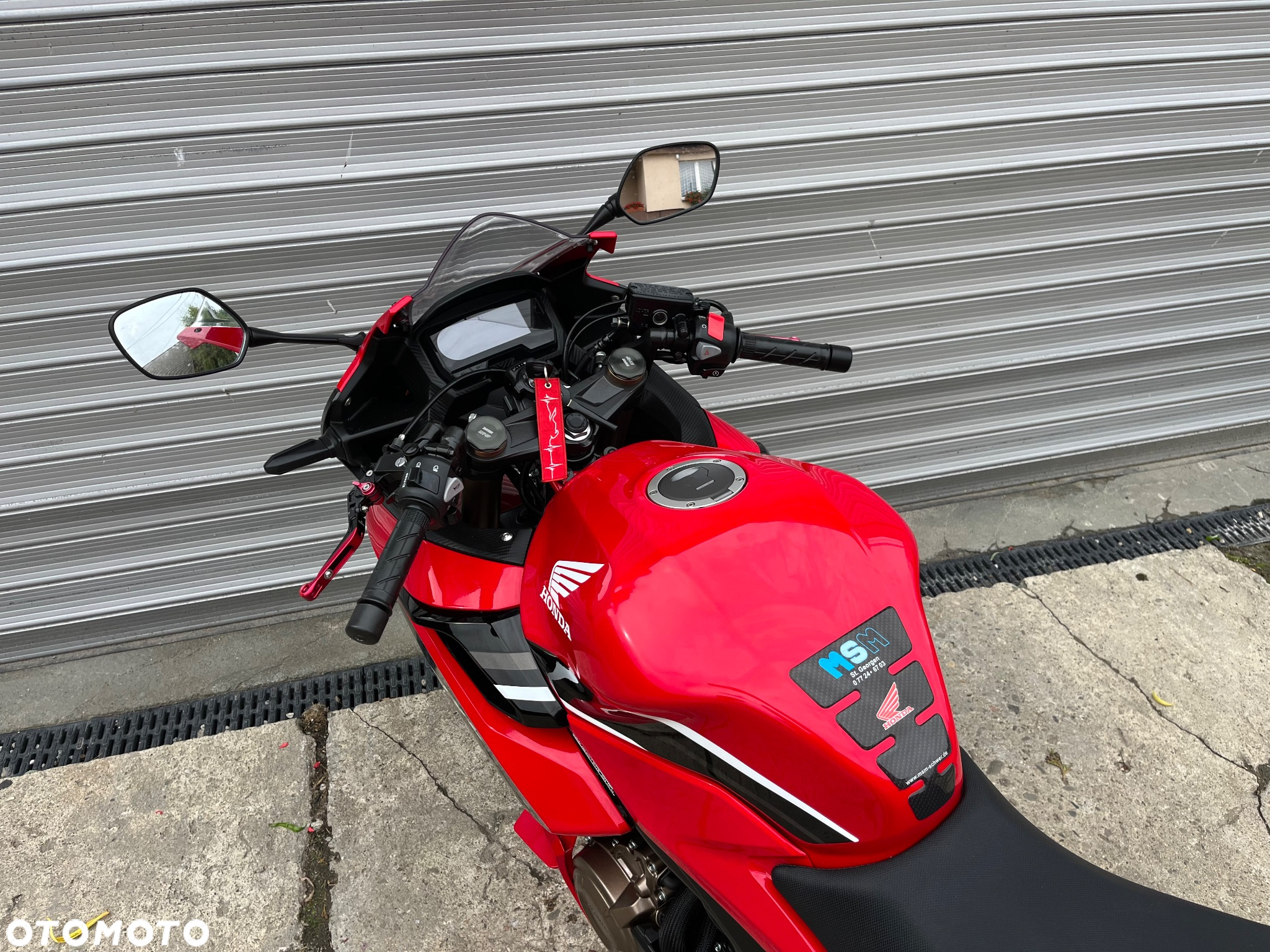 Honda CBR - 12